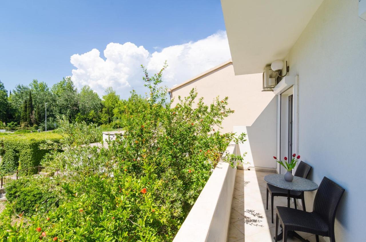 Rooms&Apartments Barišić Mlini Buitenkant foto